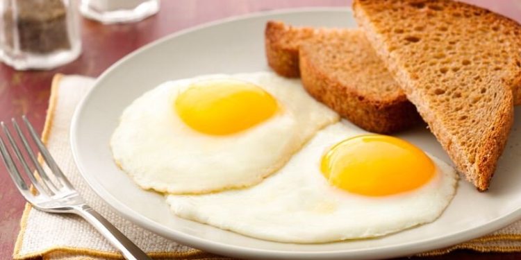 زرده تخم‌مرغ خوب است یا بد؟