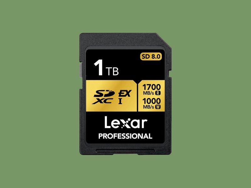 کارت حافظه Gold Pro SDXC Express از برند لکسار