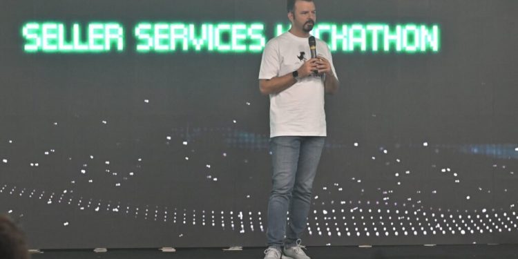 ۲۴ تیم در هکتون دیجی‌نکست مشکلات فروشندگان دیجی‌کالا را حل می‌کنند