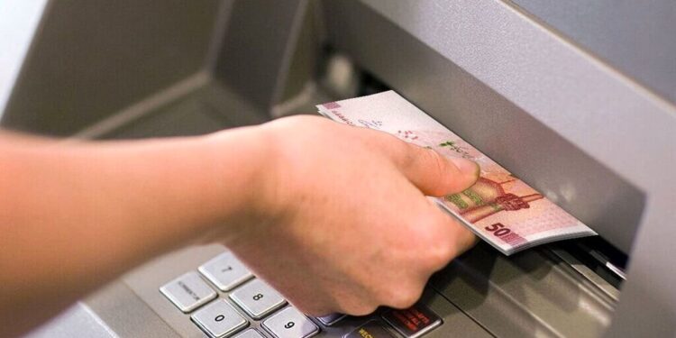 هزینه معیشت کارگران چقدر است؟ | سناریوهای تعیین حداقل دستمزد ۱۴۰۴