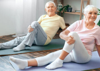 آیا ورزشکردن در پیشگیری از آلزایمر مؤثر است؟/ ورزش هوازی بهتر است یا مقاومتی؟